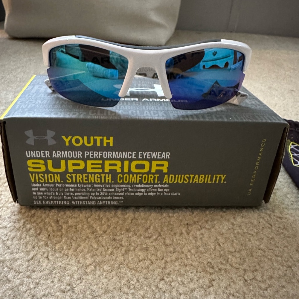 Under armor youth sunglasses